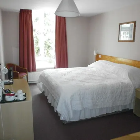 Hedley Lodge Guest House-2