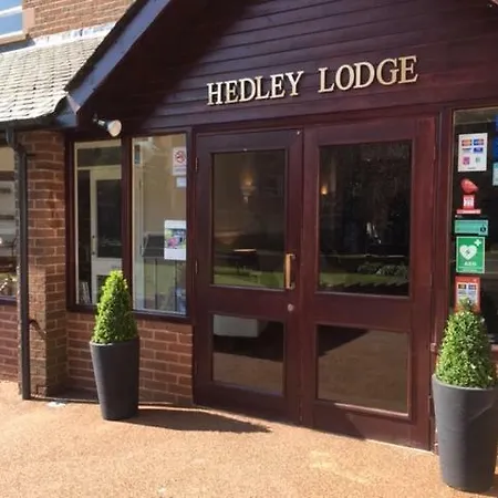 Hedley Lodge Guest House-3